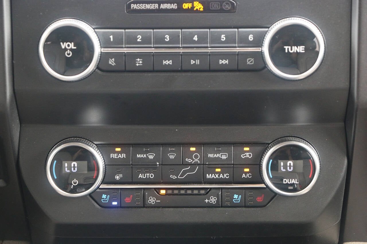 2020 Ford Expedition MAX Limited 4x4 4dr SUV