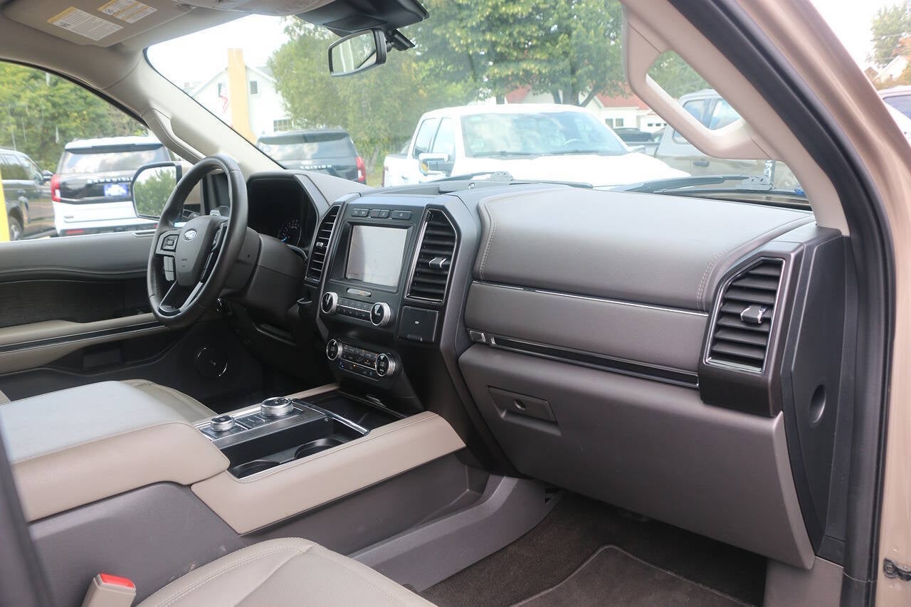 2020 Ford Expedition MAX Limited 4x4 4dr SUV