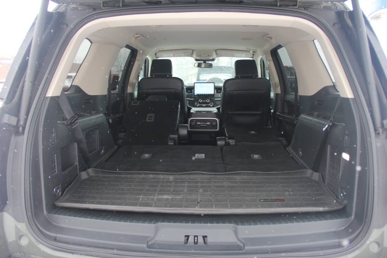 2024 Ford Expedition XLT 4x4 4dr SUV