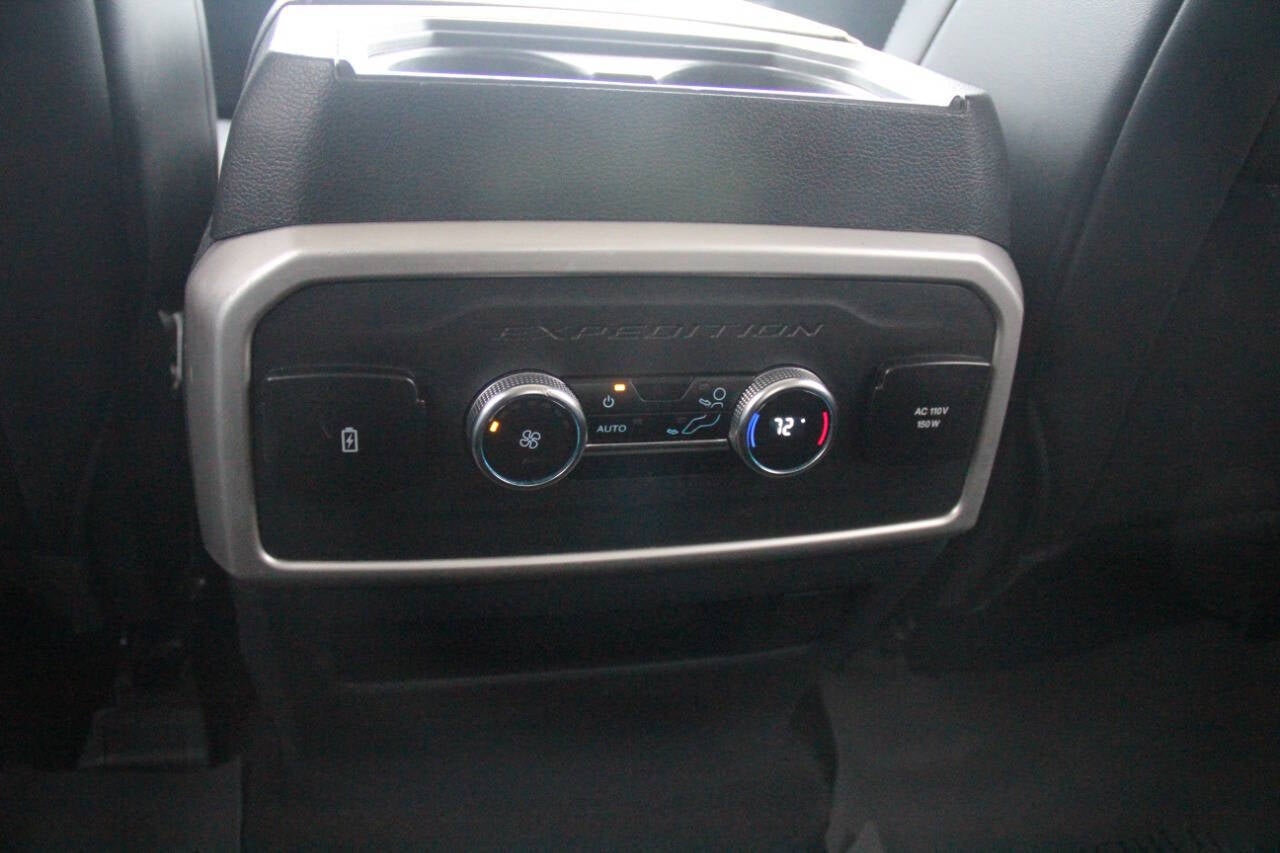 2024 Ford Expedition XLT 4x4 4dr SUV