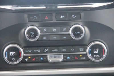 2024 Ford Expedition XLT 4x4 4dr SUV