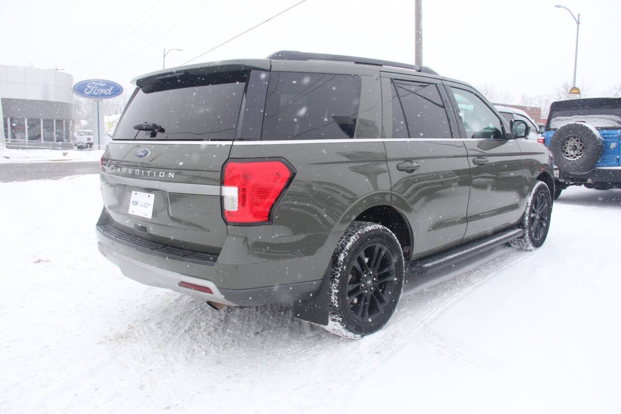 2024 Ford Expedition XLT 4x4 4dr SUV