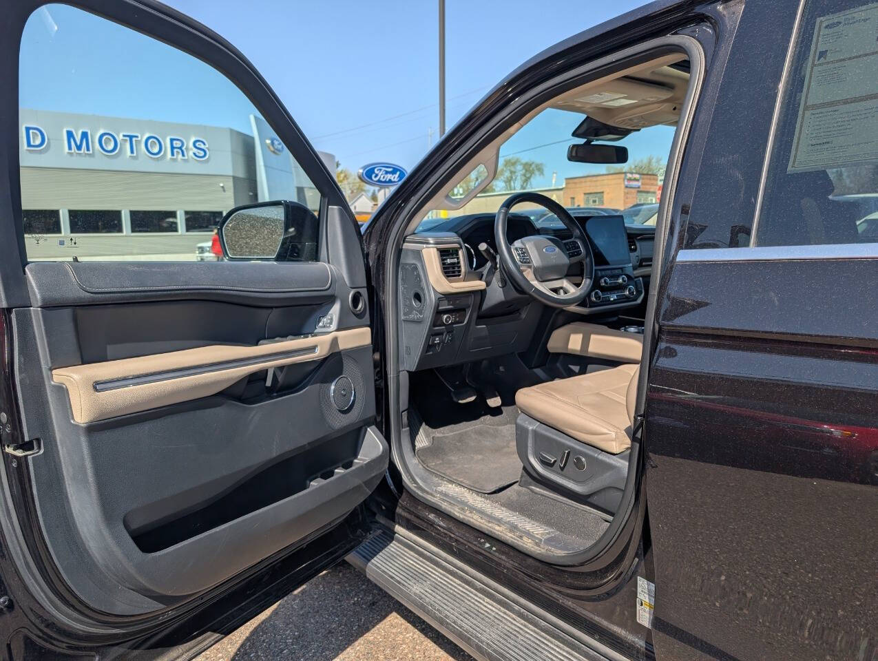 2024 Ford Expedition Limited 4x4 4dr SUV