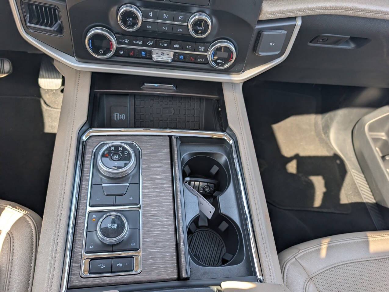 2024 Ford Expedition Limited 4x4 4dr SUV