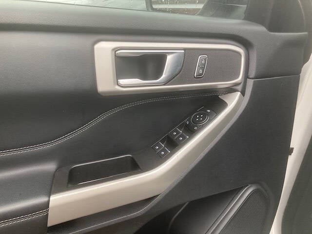 2020 Ford Explorer XLT AWD 4dr SUV