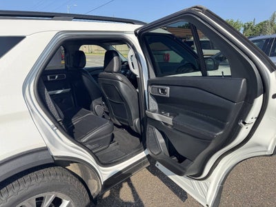 2020 Ford Explorer XLT AWD 4dr SUV