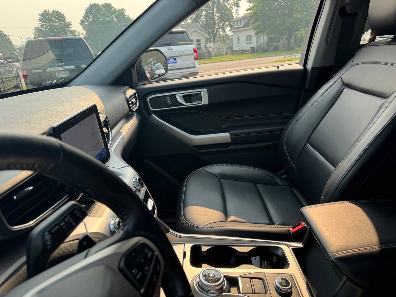 2021 Ford Explorer XLT AWD 4dr SUV