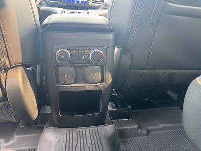 2021 Ford Explorer XLT AWD 4dr SUV