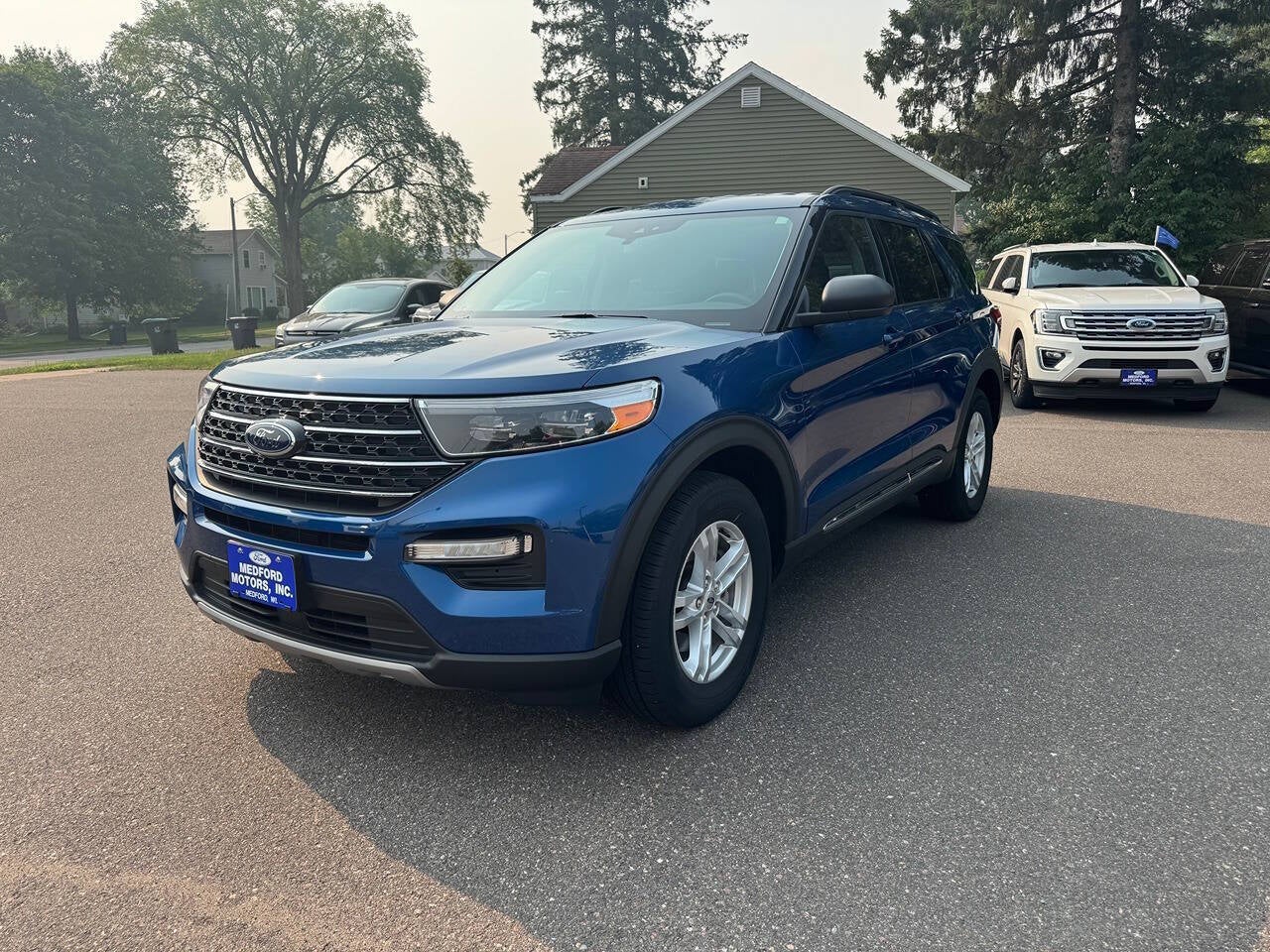 2021 Ford Explorer XLT AWD 4dr SUV