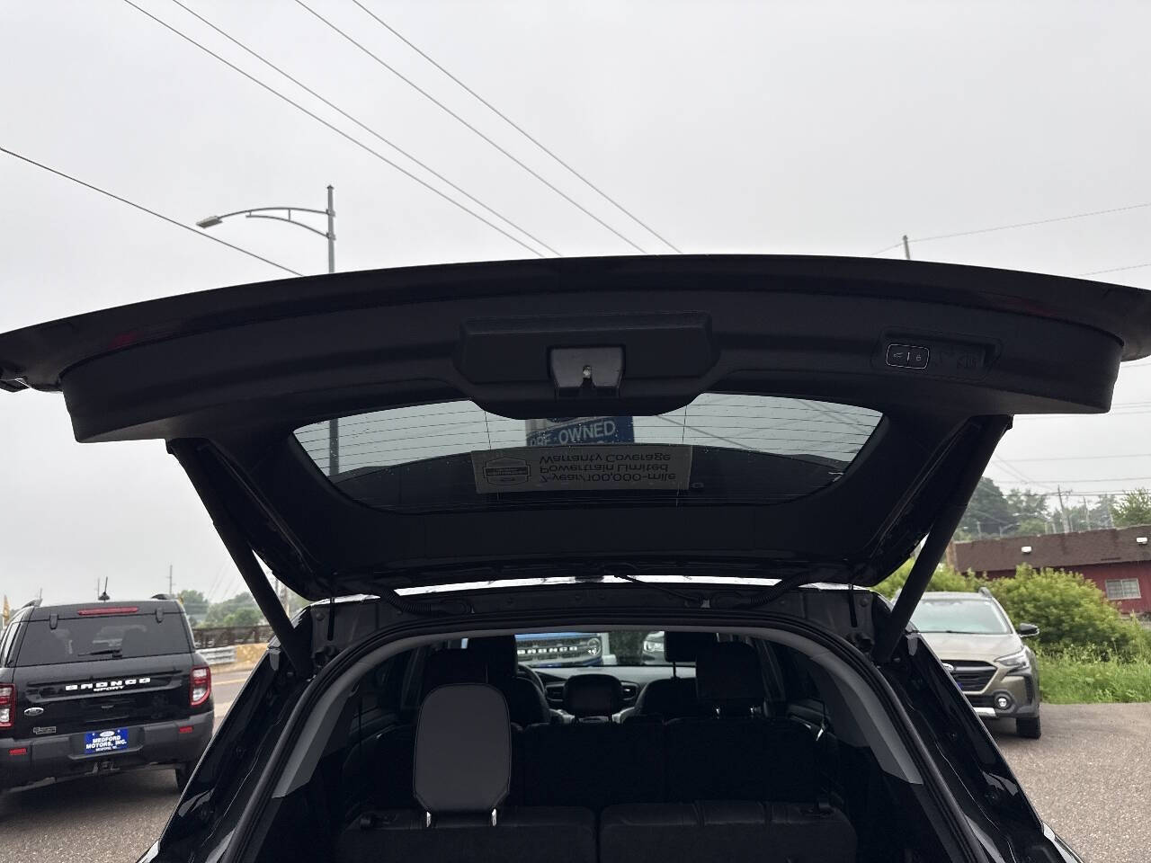 2023 Ford Explorer XLT AWD 4dr SUV