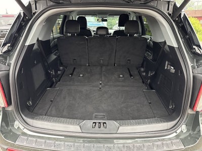 2023 Ford Explorer XLT AWD 4dr SUV