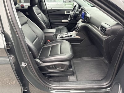 2023 Ford Explorer XLT AWD 4dr SUV