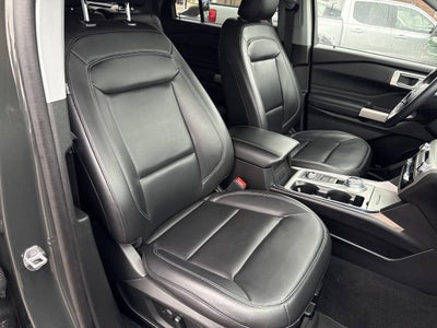 2023 Ford Explorer XLT AWD 4dr SUV