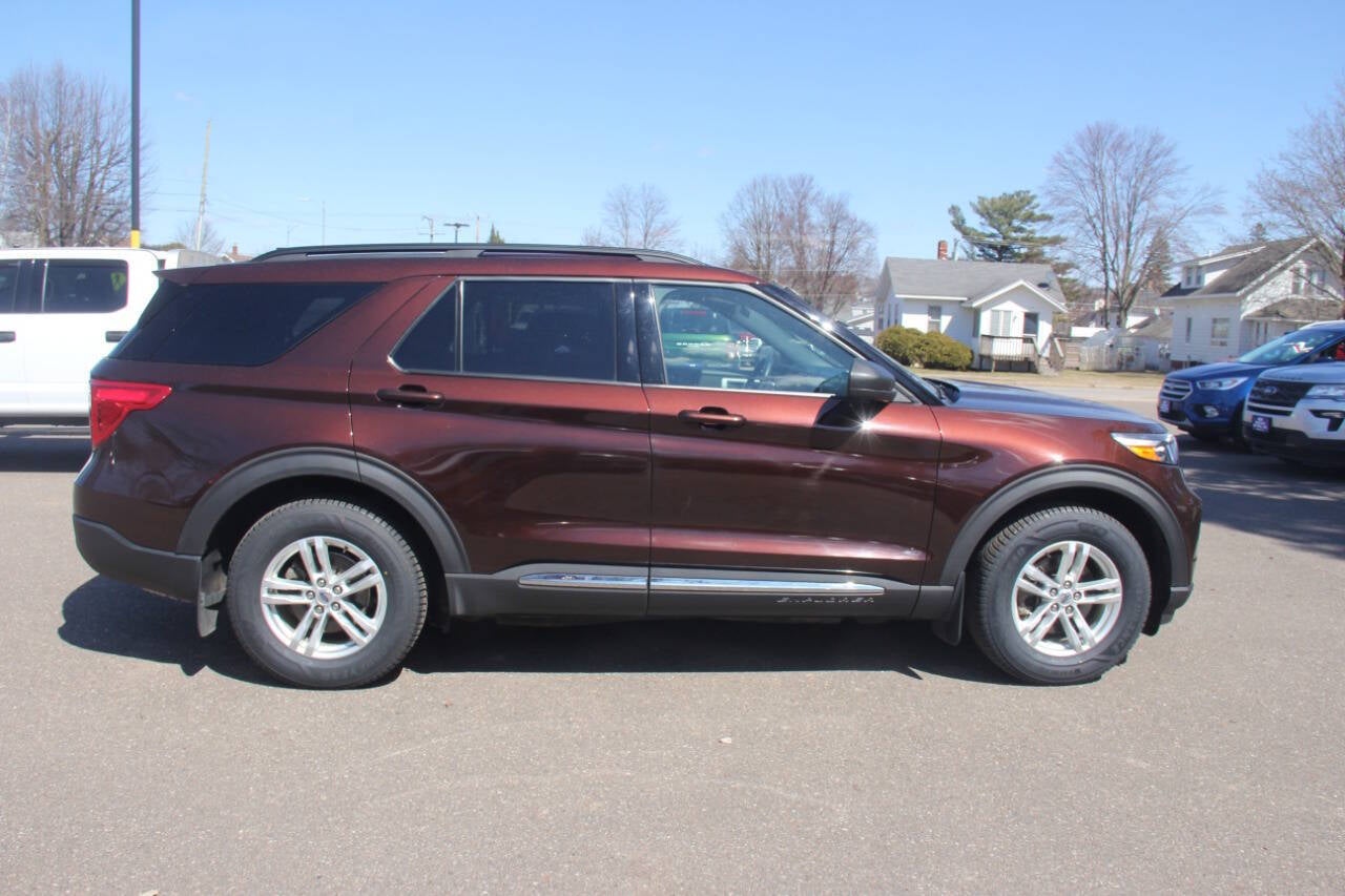 2020 Ford Explorer XLT AWD 4dr SUV