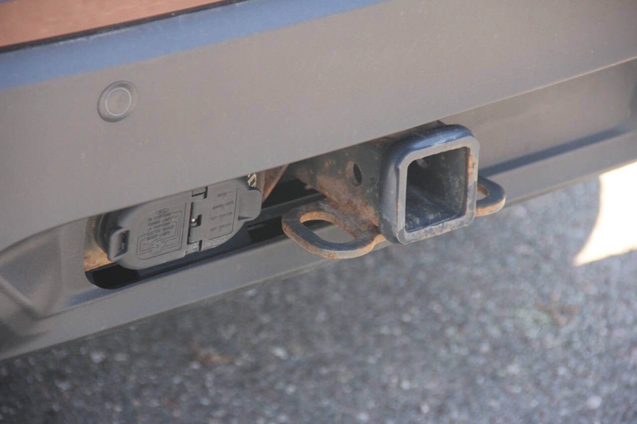 2020 Ford Explorer XLT AWD 4dr SUV