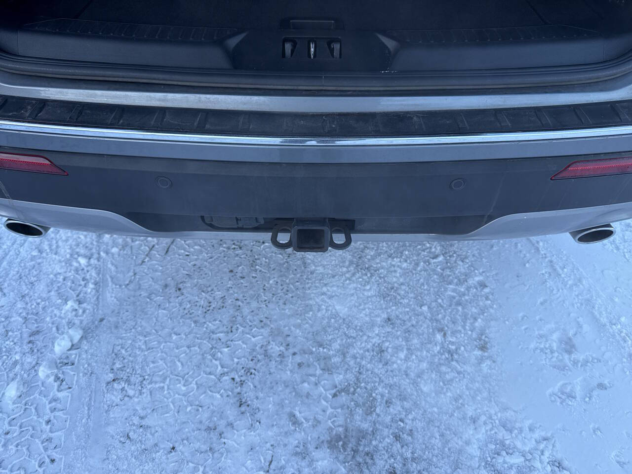 2023 Ford Explorer Limited AWD 4dr SUV