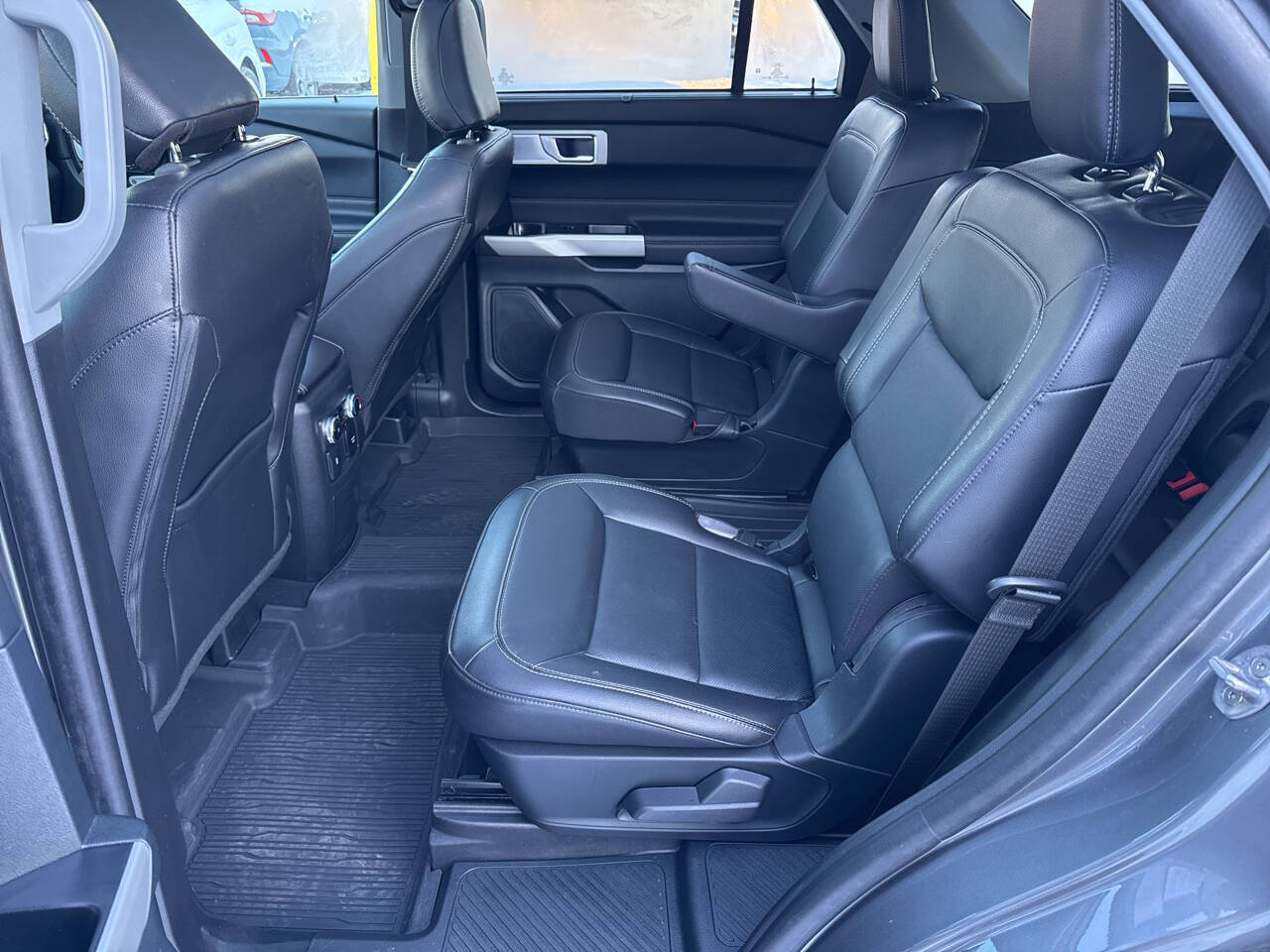 2023 Ford Explorer Limited AWD 4dr SUV