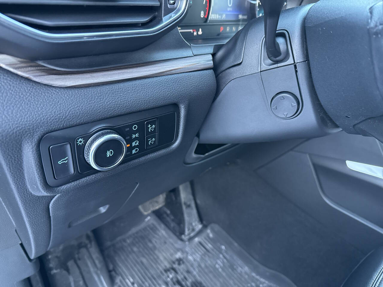 2023 Ford Explorer Limited AWD 4dr SUV