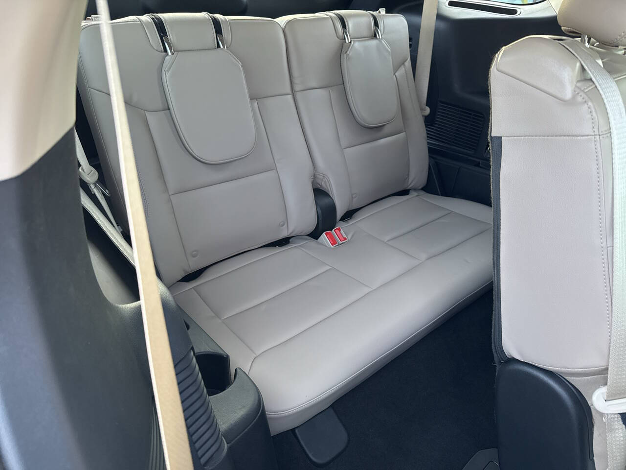 2023 Ford Explorer Limited AWD 4dr SUV