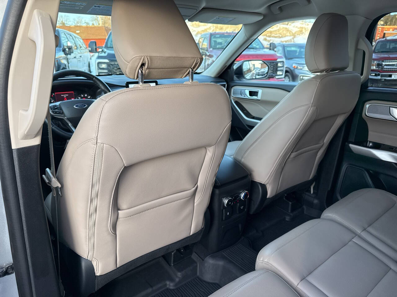 2023 Ford Explorer Limited AWD 4dr SUV