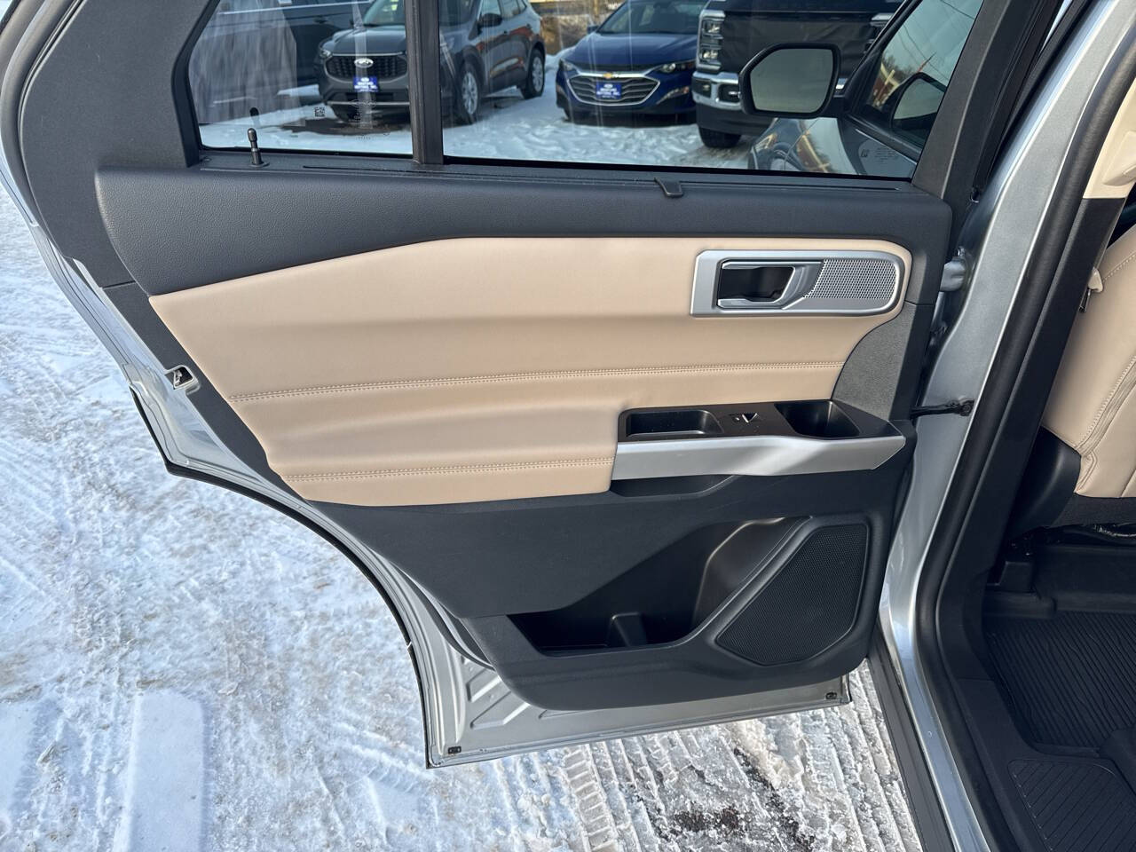 2023 Ford Explorer Limited AWD 4dr SUV