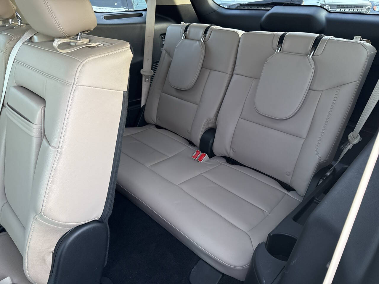 2023 Ford Explorer Limited AWD 4dr SUV