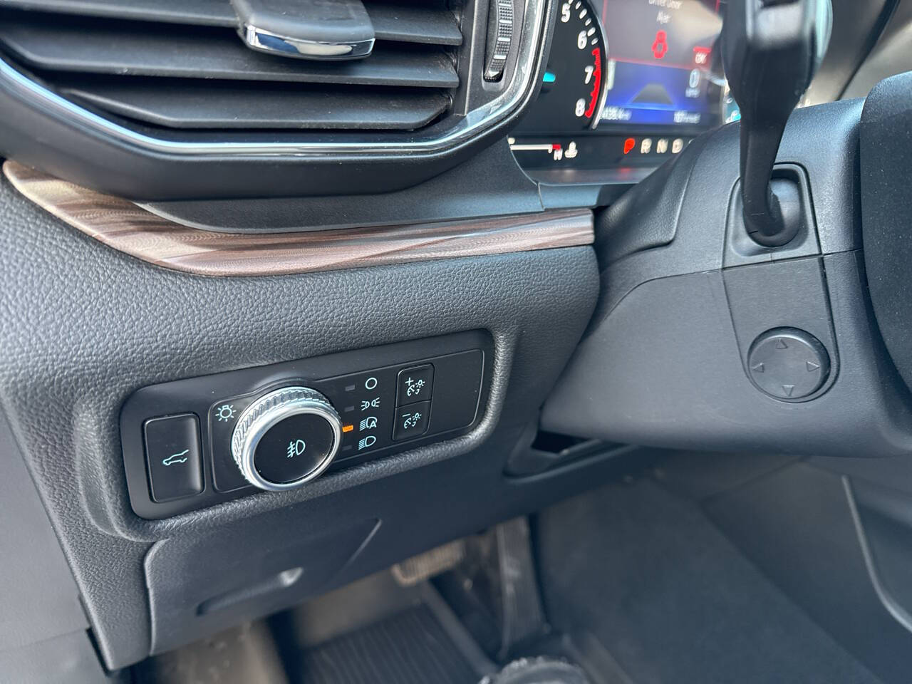 2023 Ford Explorer Limited AWD 4dr SUV