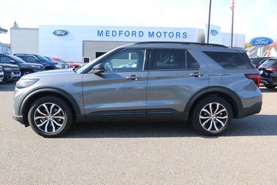 2025 Ford Explorer ST Line AWD 4dr SUV