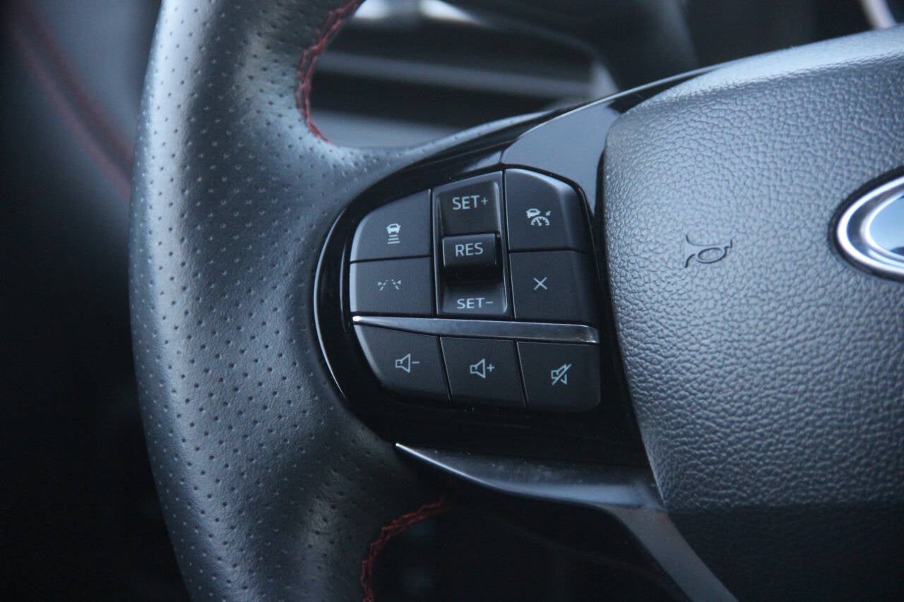 2025 Ford Explorer ST Line AWD 4dr SUV