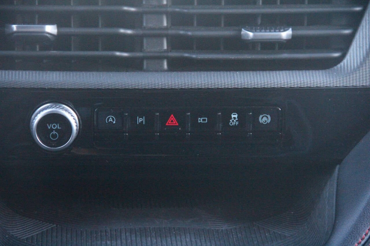 2025 Ford Explorer ST Line AWD 4dr SUV