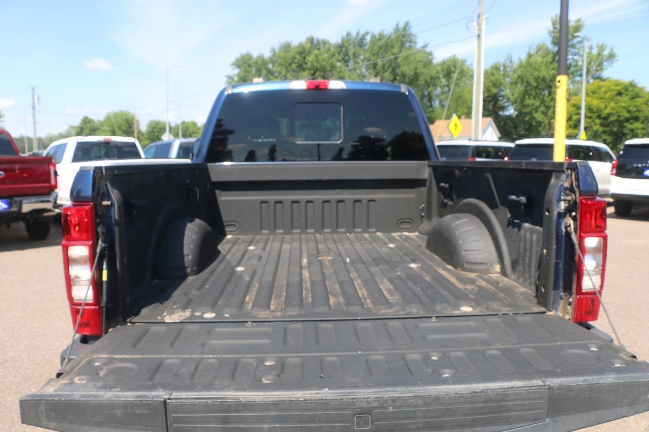 2020 Ford F-250 Super Duty Lariat 4x4 4dr Crew Cab 6.8 ft. SB Pickup