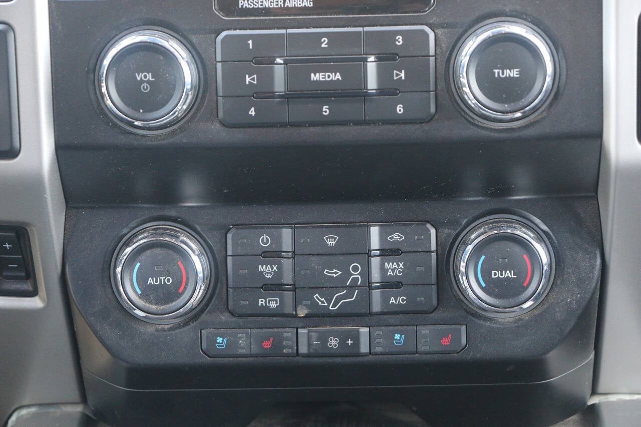 2020 Ford F-250 Super Duty Lariat 4x4 4dr Crew Cab 6.8 ft. SB Pickup
