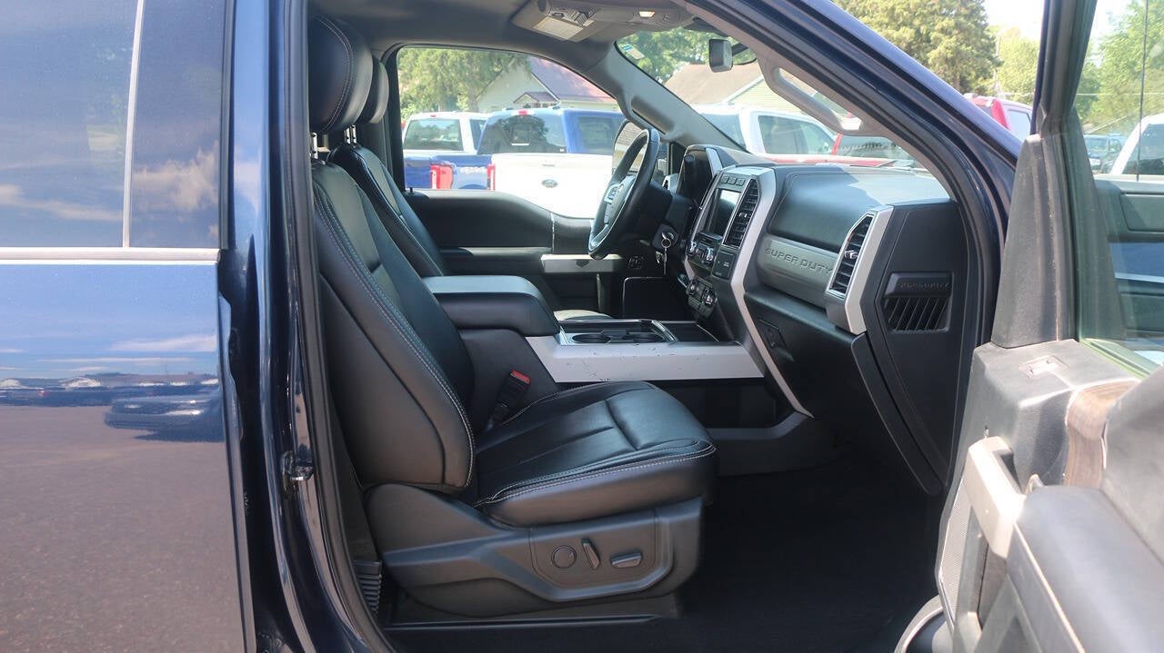 2020 Ford F-250 Super Duty Lariat 4x4 4dr Crew Cab 6.8 ft. SB Pickup