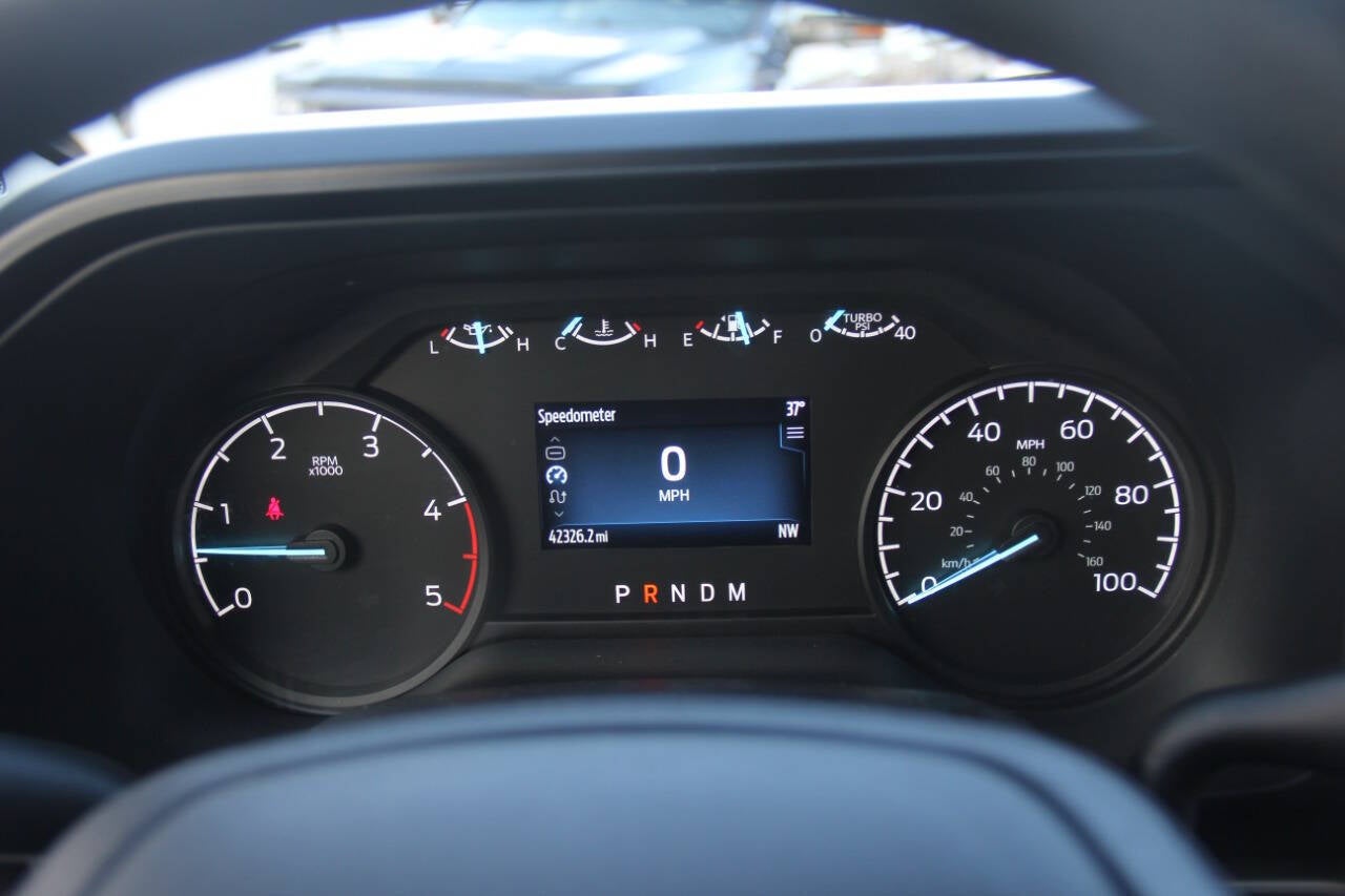 2024 Ford F-250 Super Duty XLT 4x4 4dr Crew Cab 6.8 ft. SB Pickup