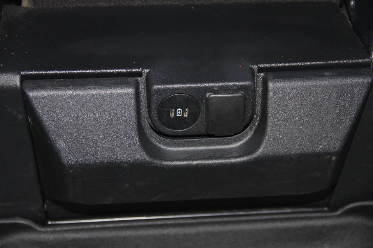 2023 Ford F-250 Super Duty XLT 4x4 4dr Crew Cab 8 ft. LB Pickup