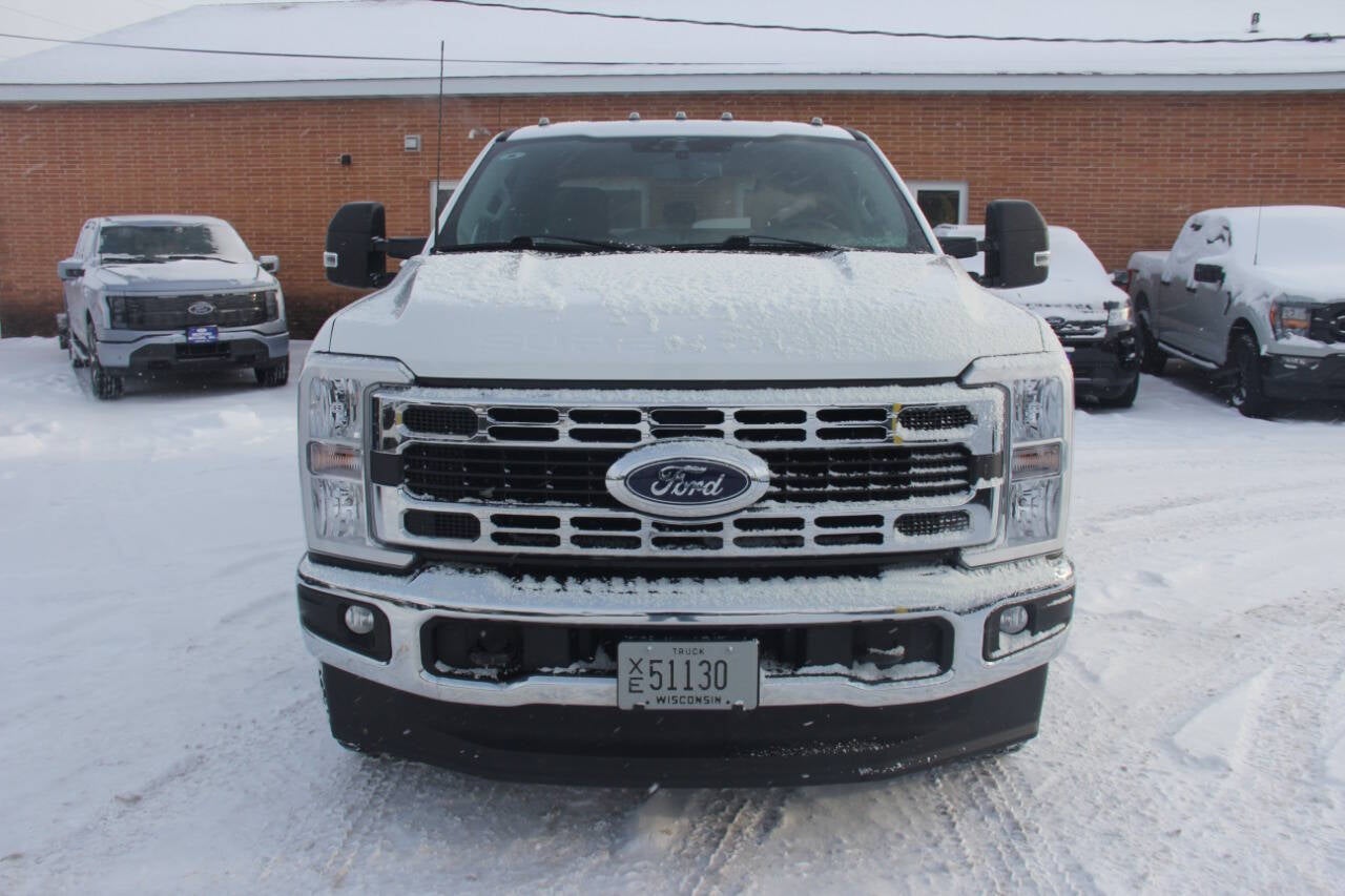 2023 Ford F-250 Super Duty XLT 4x4 4dr Crew Cab 8 ft. LB Pickup