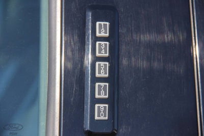 2017 Ford F-250 Super Duty Lariat 4x4 4dr Crew Cab 6.8 ft. SB Pickup