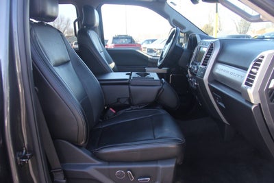 2017 Ford F-250 Super Duty Lariat 4x4 4dr Crew Cab 6.8 ft. SB Pickup