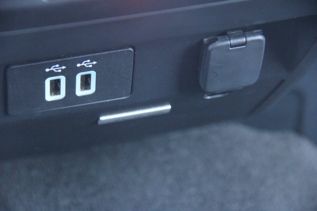 2017 Ford F-250 Super Duty Lariat 4x4 4dr Crew Cab 6.8 ft. SB Pickup