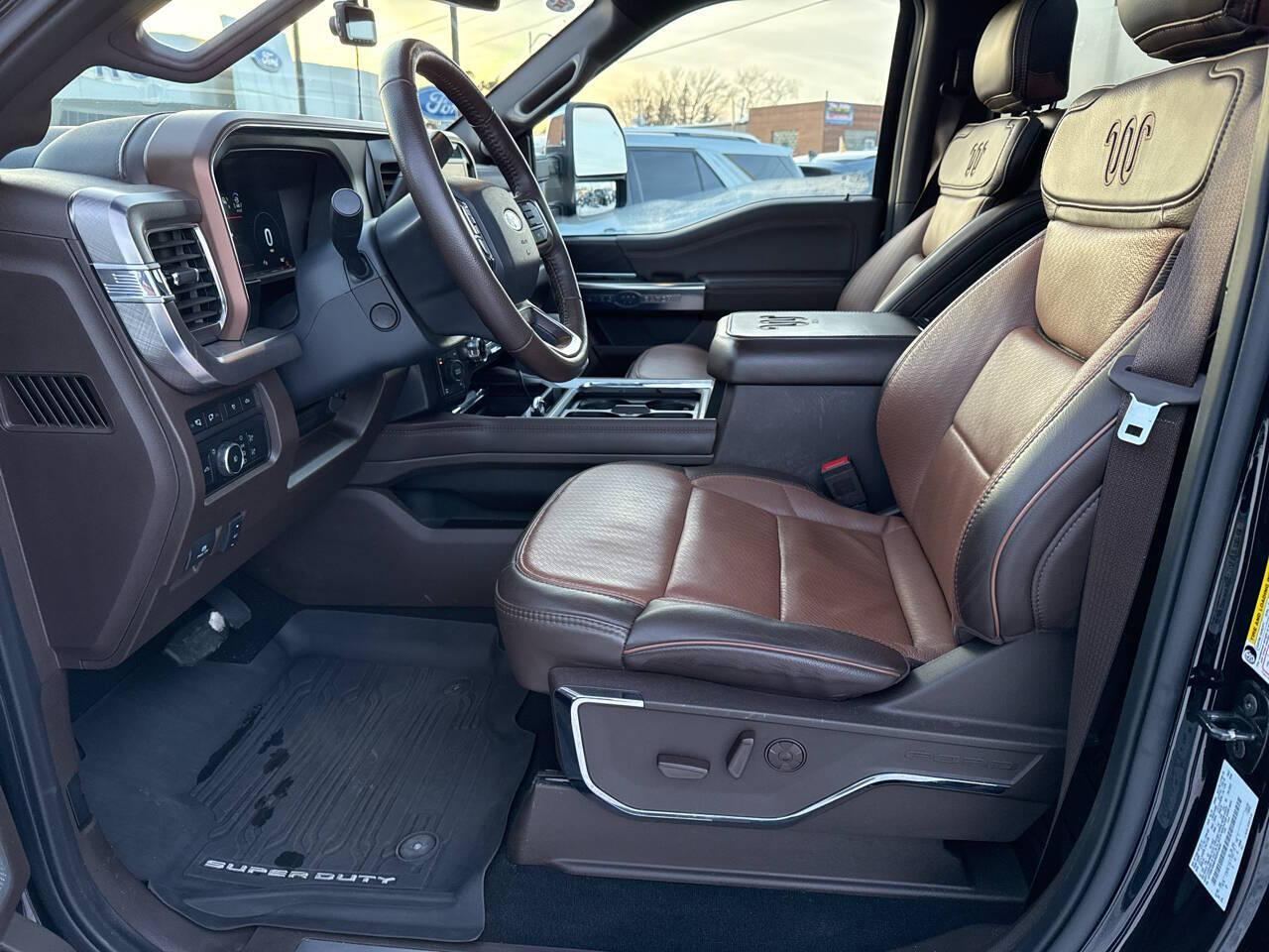 2024 Ford F-350 Super Duty King Ranch 4x4 4dr Crew Cab 8 ft. LB SRW Pickup