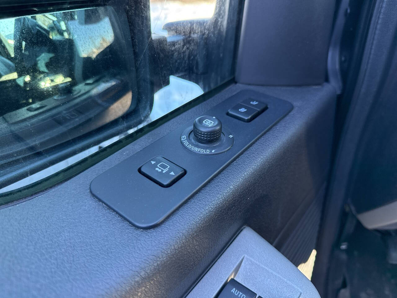 2016 Ford F-350 Super Duty Lariat 4x4 4dr Crew Cab 6.8 ft. SB SRW Pickup