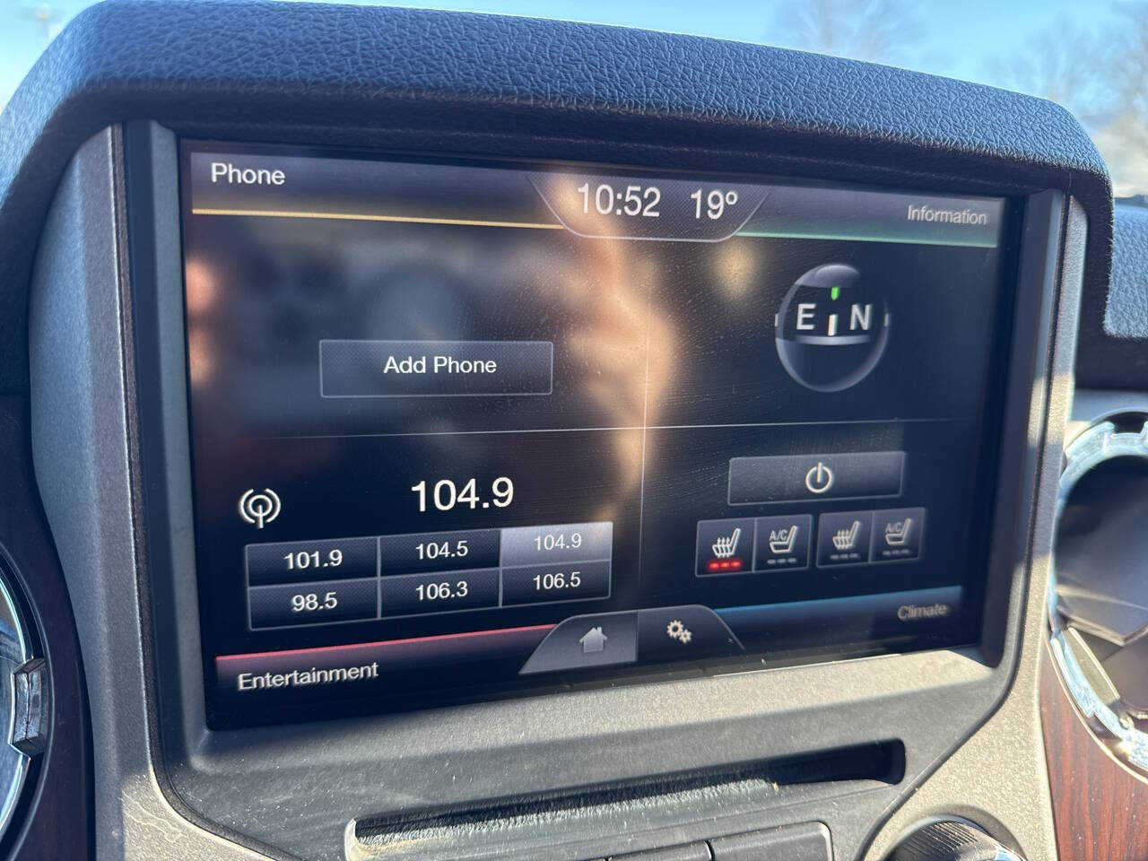 2016 Ford F-350 Super Duty Lariat 4x4 4dr Crew Cab 6.8 ft. SB SRW Pickup