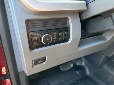 2025 Ford F-350 Super Duty XLT 4x4 4dr Crew Cab 6.8 ft. SB SRW Pickup