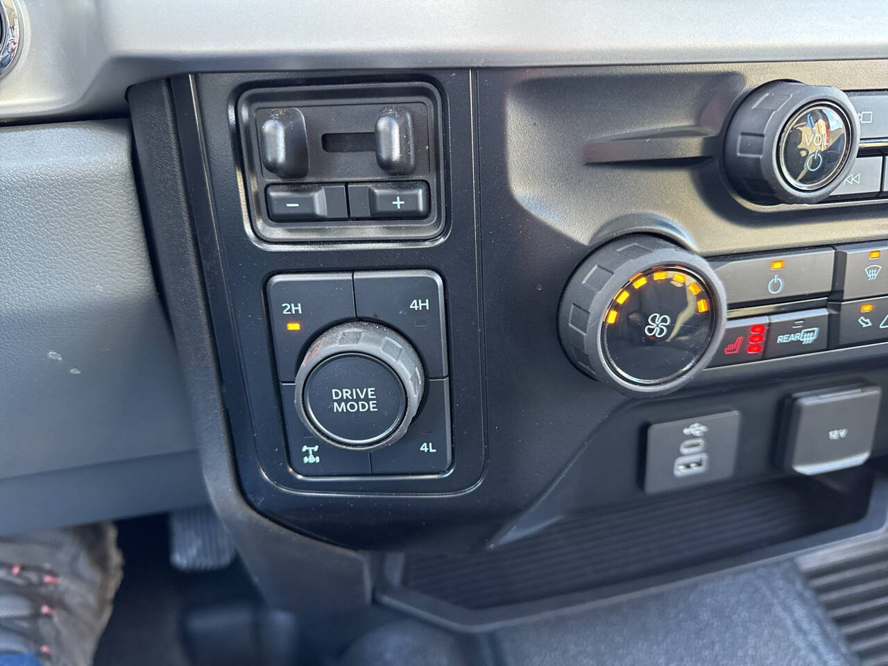 2025 Ford F-350 Super Duty XLT 4x4 4dr Crew Cab 6.8 ft. SB SRW Pickup