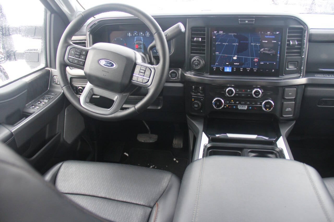 2025 Ford F-350 Super Duty Lariat 4x4 4dr Crew Cab 6.8 ft. SB SRW Pickup