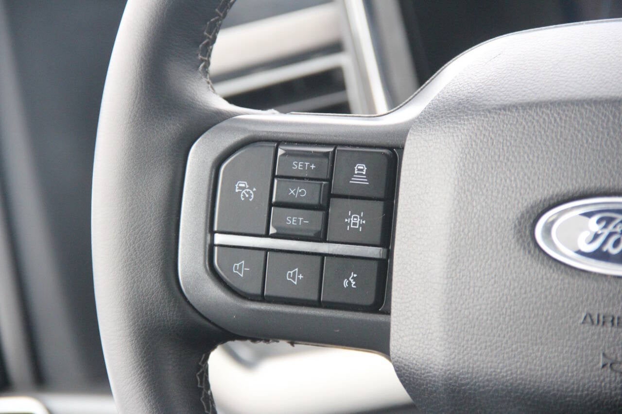 2025 Ford F-350 Super Duty Lariat 4x4 4dr Crew Cab 6.8 ft. SB SRW Pickup