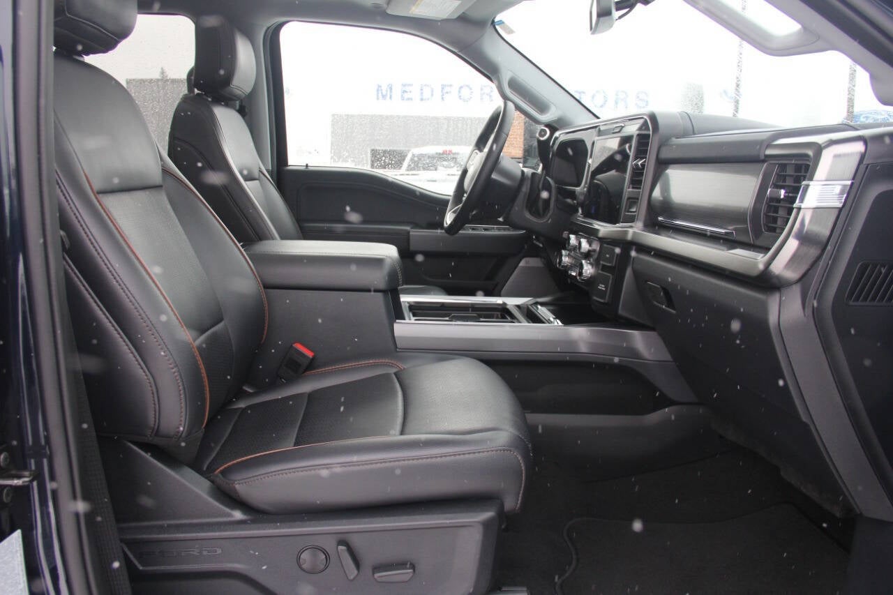 2025 Ford F-350 Super Duty Lariat 4x4 4dr Crew Cab 6.8 ft. SB SRW Pickup