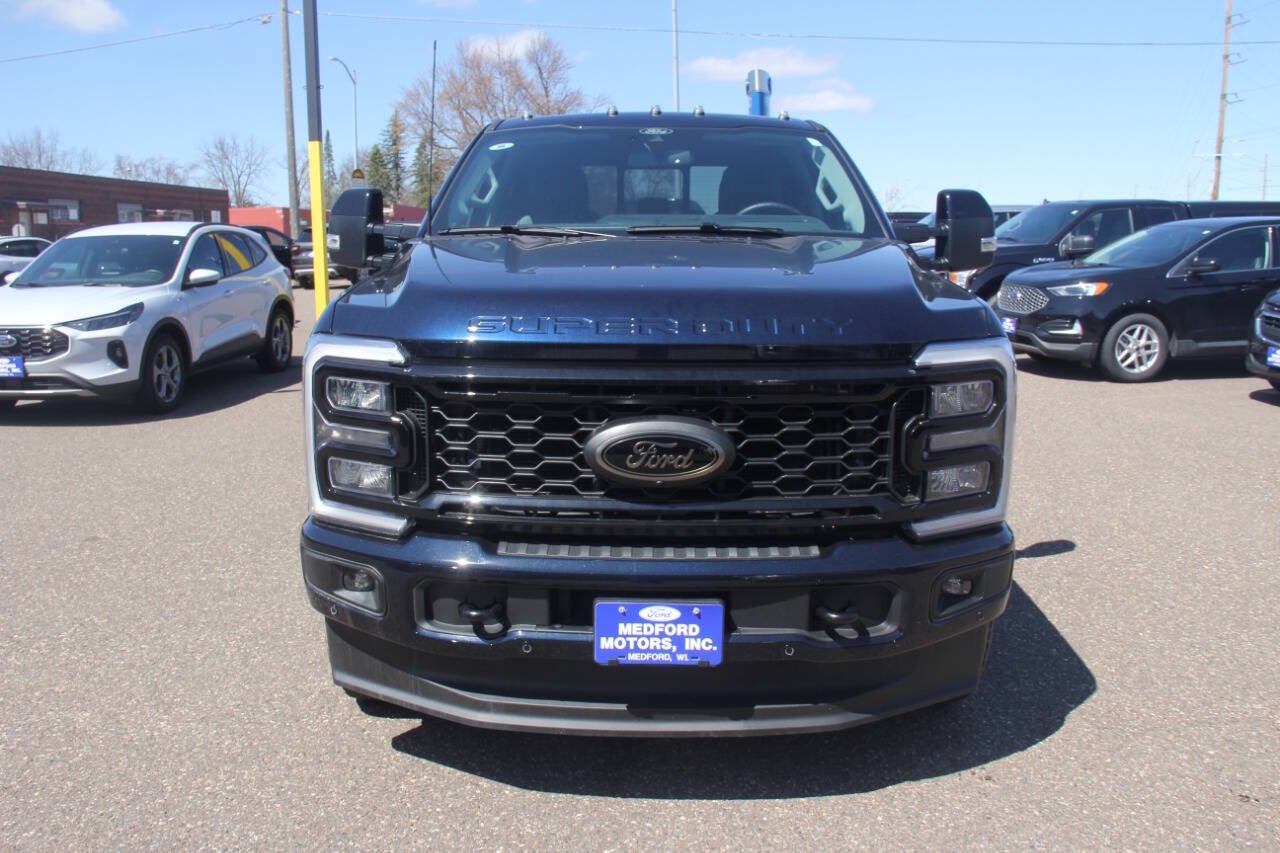 2025 Ford F-350 Super Duty Lariat 4x4 4dr Crew Cab 6.8 ft. SB SRW Pickup