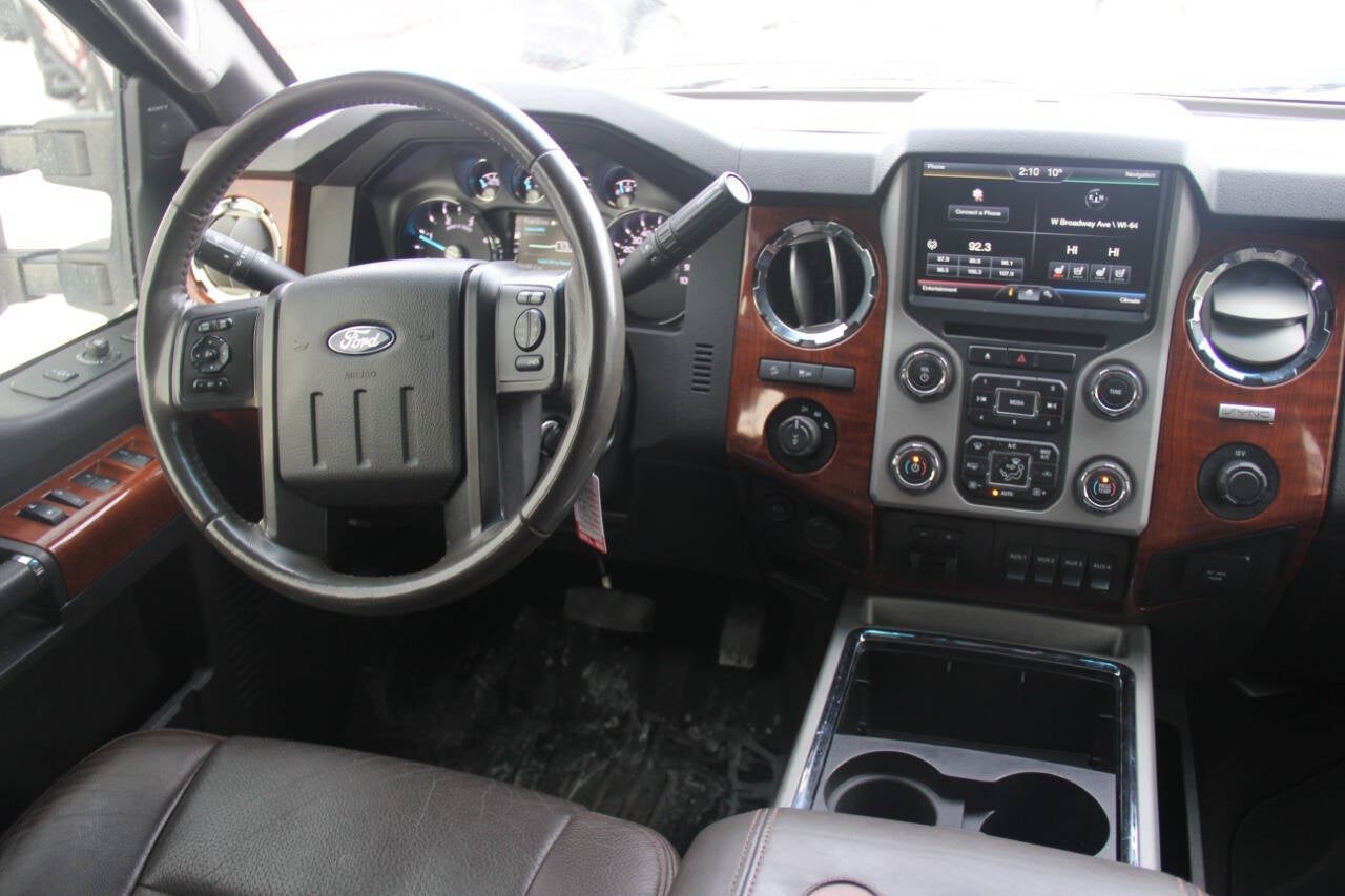 2016 Ford F-350 Super Duty King Ranch 4x4 4dr Crew Cab 6.8 ft. SB SRW Pickup