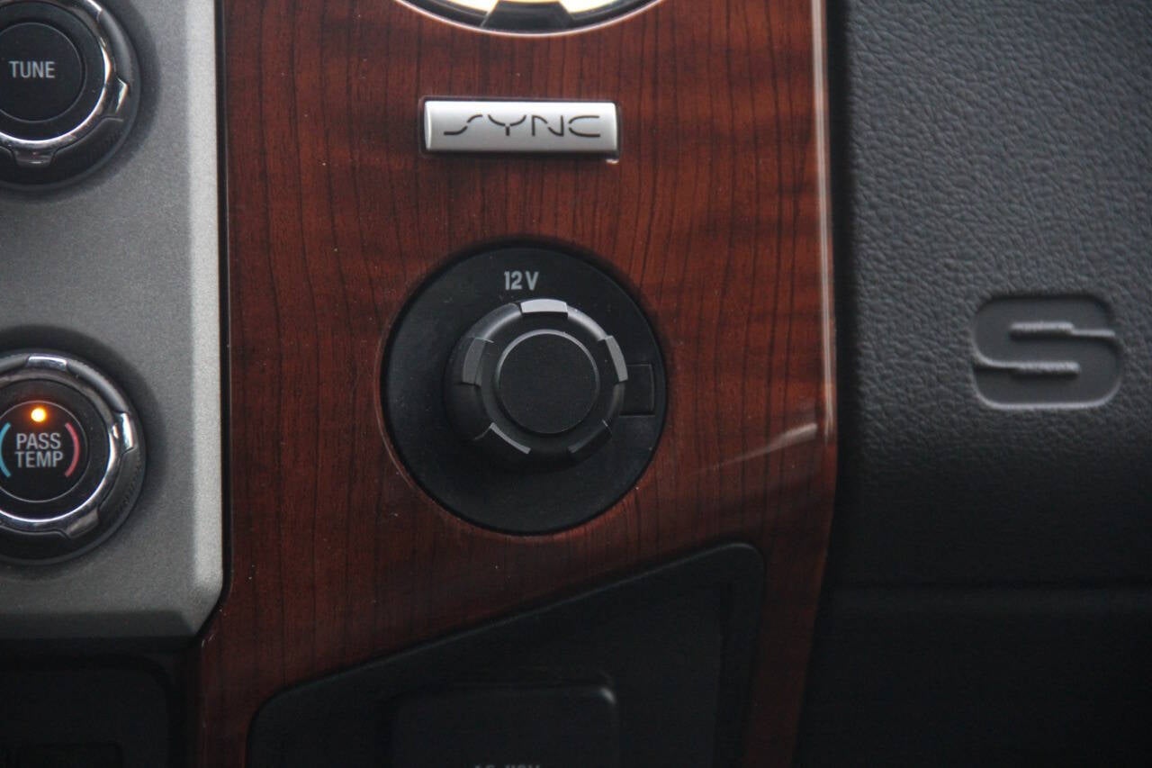 2016 Ford F-350 Super Duty King Ranch 4x4 4dr Crew Cab 6.8 ft. SB SRW Pickup